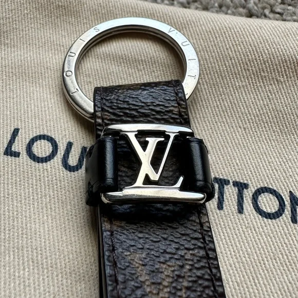 Authentic Louis Vuitton LV Dragonne Monogram Macassar Cles Key Holder Keychain - Picture 8 of 13